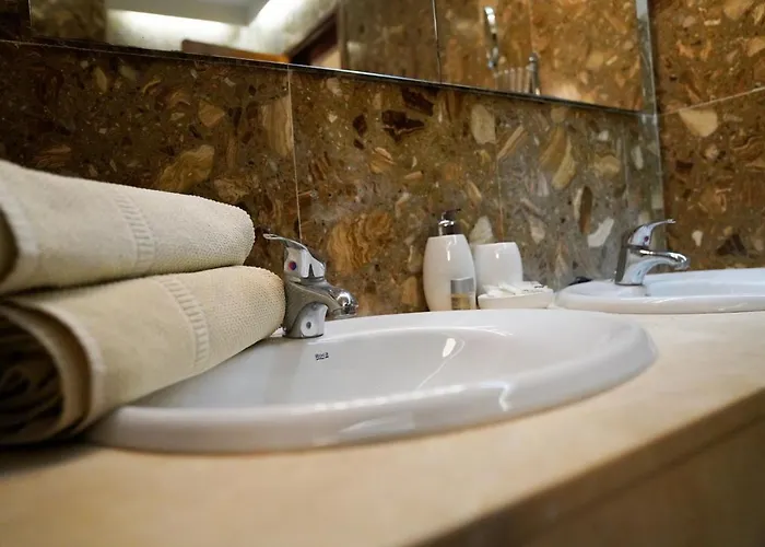 In The Garden アパート アデヘ